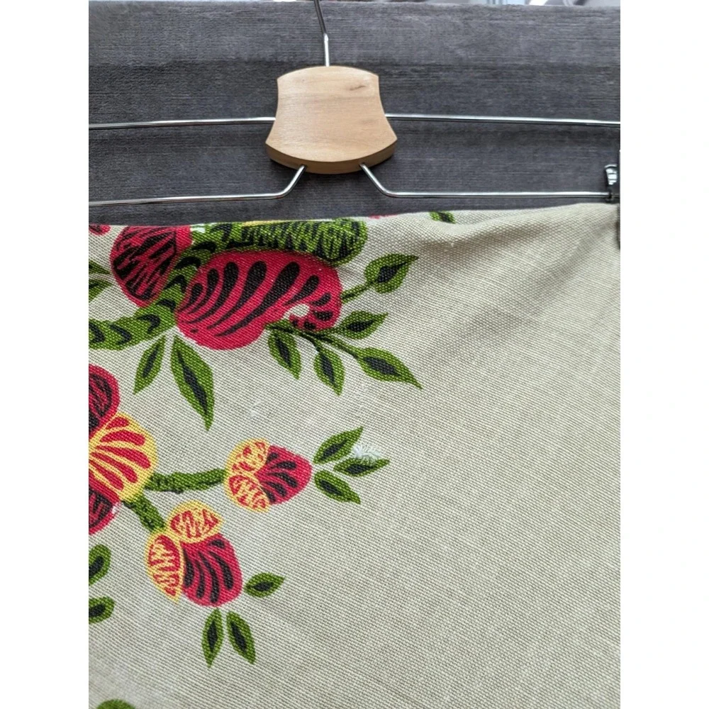 Vtg Tan Linen Stamped Floral Tablecloth Oval Red Crochet Trim Granny Core Boho